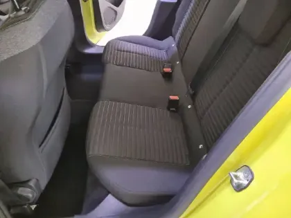 Photo 39 Peugeot 208  PureTech 100 S&S BVM6