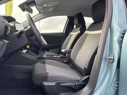 Photo 10 Citroën C4  PureTech 100 BVM6