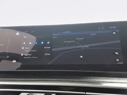 Photo 48 Peugeot 3008  Hybrid 136 e-DCS6