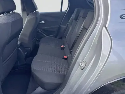 Photo 11 Peugeot 208  Electrique 50 kWh 136ch