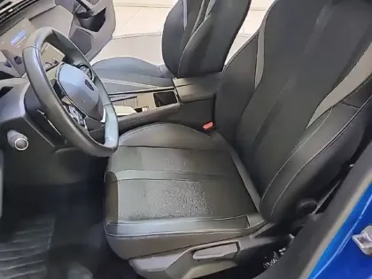 Photo 38 Peugeot 308  BlueHDi 130ch S&S EAT8