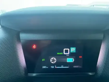 Photo 9 Citroën C4 e- 136 ch Automatique