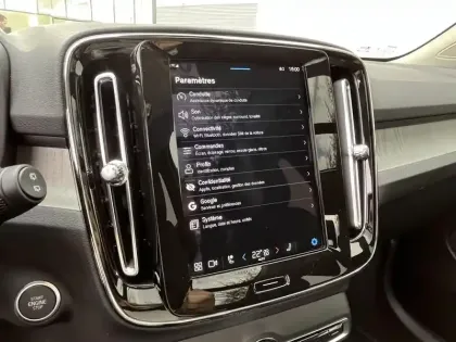 Photo 27 Volvo Xc40  B4 197 ch DCT7