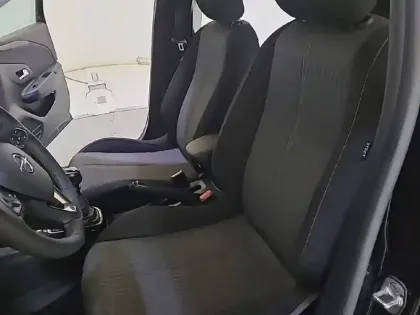 Photo 10 Opel Corsa  1.5 Diesel 100 ch BVM6