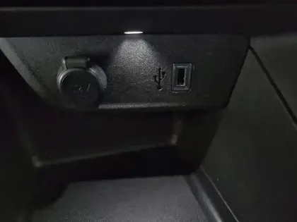 Photo 25 Opel Corsa  1.5 Diesel 100 ch BVM6