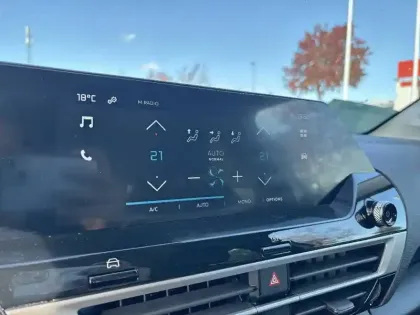 Photo 20 Citroën C4  PureTech 100 BVM6