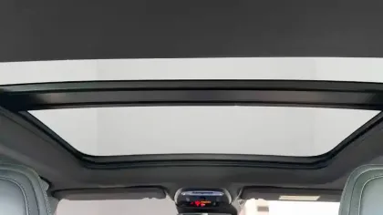 Photo 31 Volvo S60  T6 Twin Engine 253 + 87 ch Geartronic 8