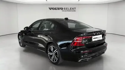 Photo 20 Volvo S60  T6 Twin Engine 253 + 87 ch Geartronic 8