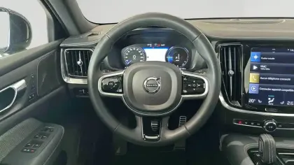 Photo 27 Volvo S60  T6 Twin Engine 253 + 87 ch Geartronic 8