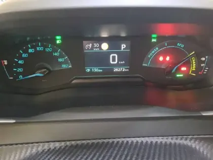 Photo 9 Peugeot 208  Electrique 50 kWh 136ch