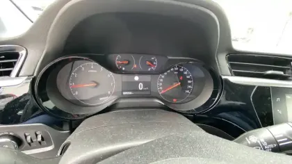 Photo 10 Opel Corsa  1.2 Turbo 100 ch BVM6