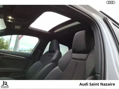 Photo 46 Audi A3  Sportback 40 TFSIe 204 S tronic 6