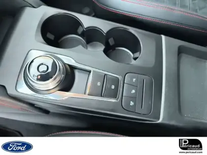 Photo 49 Ford Kuga  2.5 Duratec 190 ch FlexiFuel FHEV E85 Powershift