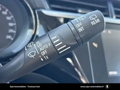 Photo 131 Opel Corsa Gén. VI Ph1 NG Elegance Business 5