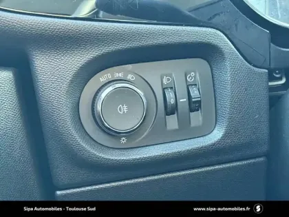 Photo 133 Opel Corsa Gén. VI Ph1 NG Elegance Business 5