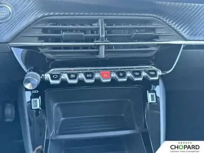 Photo 14 Peugeot 208  Electrique 50 kWh 136ch