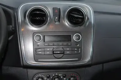 Photo 43 Dacia Sandero  SCe 75