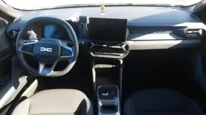 Photo 8 Dacia Duster  Hybrid 140