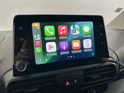 Photo 32 Peugeot Partner  FOURGON STANDARD 650 KG BLUEHDI 100 S&S BVM5