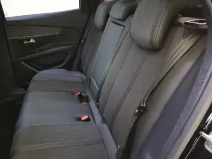 Photo 11 Peugeot 3008  Puretech 130ch S&S EAT8