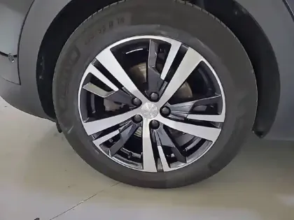 Photo 12 Peugeot 3008  Puretech 130ch S&S EAT8