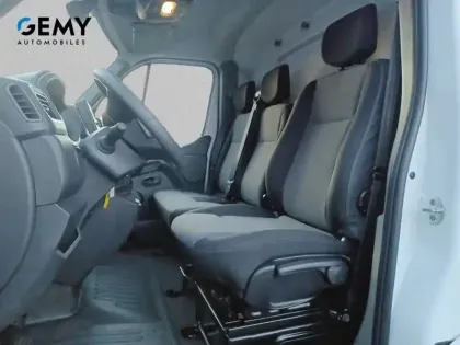 Photo 8 Renault Master  FGN TRAC F3500 L2H2 BLUE DCI 135