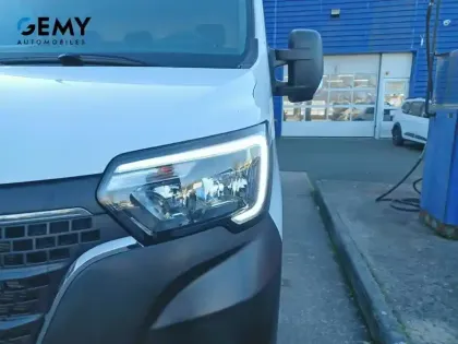 Photo 36 Renault Master  FGN TRAC F3500 L2H2 BLUE DCI 135