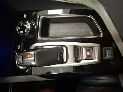 Photo 32 Peugeot 3008  Puretech 130ch S&S EAT8