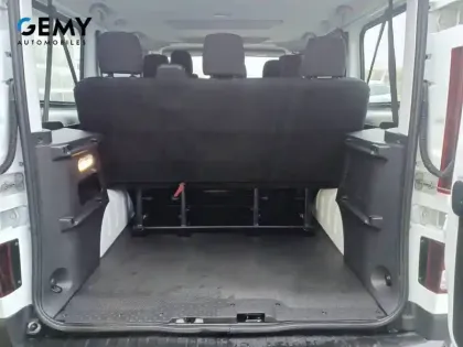 Photo 32 Renault Trafic  L1 dCi 150 Energy S&S