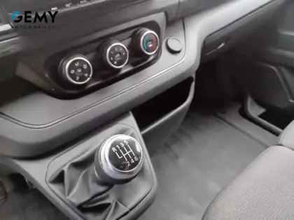 Photo 40 Renault Trafic  L1 dCi 150 Energy S&S