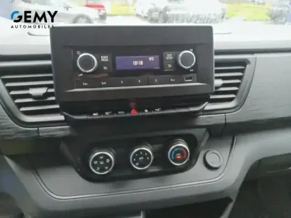 Photo 39 Renault Trafic  L1 dCi 150 Energy S&S