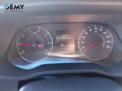 Photo 13 Renault Trafic  L1 dCi 150 Energy S&S