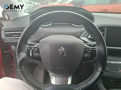 Photo 12 Peugeot 308  PureTech 110ch S&S BVM6