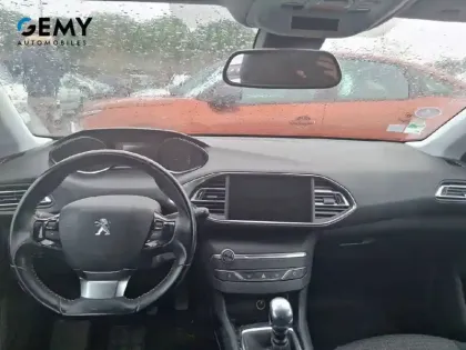 Photo 7 Peugeot 308  PureTech 110ch S&S BVM6