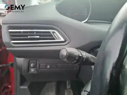 Photo 14 Peugeot 308  PureTech 110ch S&S BVM6