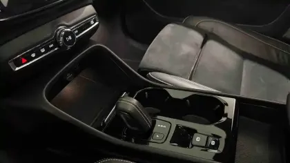 Photo 34 Volvo Xc40  T4 Recharge 129+82 ch DCT7