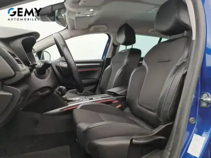 Photo 28 Renault Megane Mégane IV Estate PHEV 160