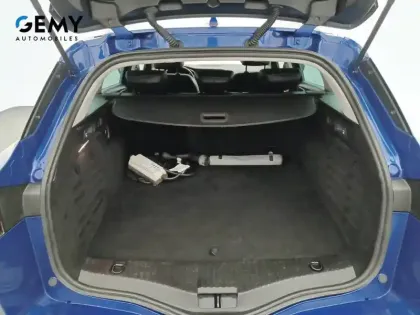 Photo 25 Renault Megane Mégane IV Estate PHEV 160