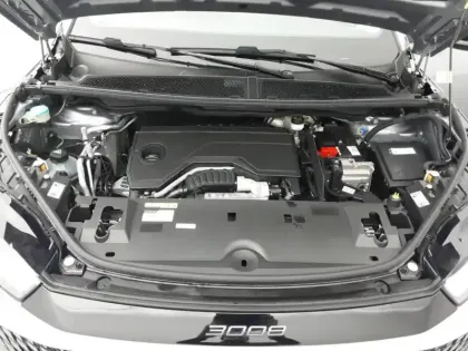 Photo 42 Peugeot 3008  Hybrid 136 e-DCS6