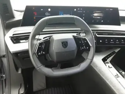 Photo 8 Peugeot 3008  Hybrid 136 e-DCS6