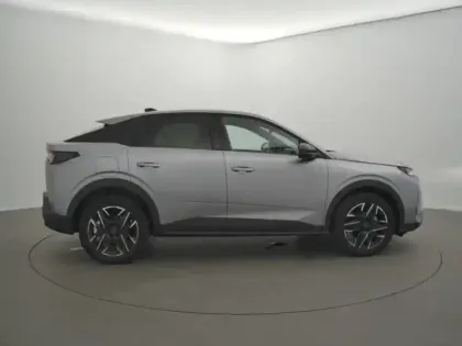 Photo 31 Peugeot 3008  Hybrid 136 e-DCS6