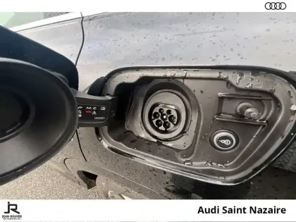 Photo 13 Audi Q5  e-hybrid 299 ch S tronic 7 Quattro