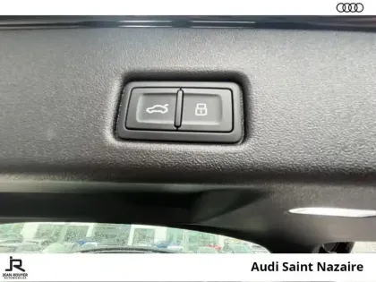 Photo 12 Audi Q5  e-hybrid 299 ch S tronic 7 Quattro