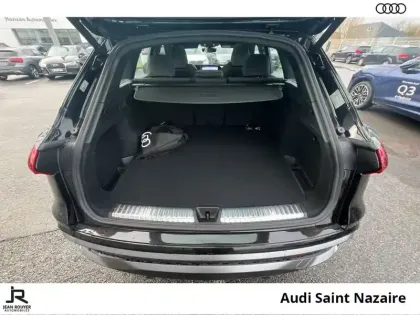 Photo 11 Audi Q5  e-hybrid 299 ch S tronic 7 Quattro