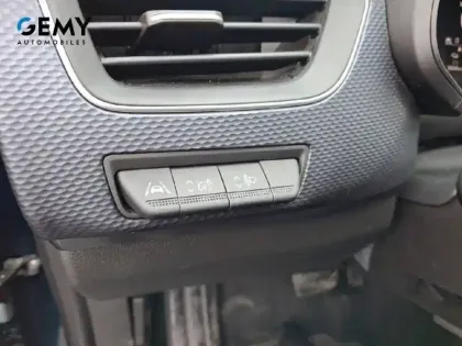 Photo 13 Renault Arkana  mild hybrid 140 EDC FAP - 22