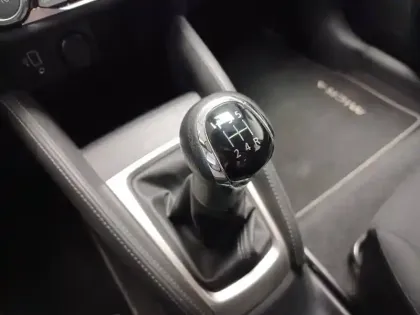 Photo 34 Nissan Micra  IG-T 92