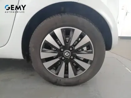 Photo 10 Renault Twingo  III E-Tech