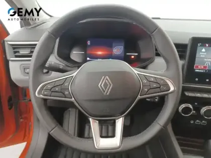 Photo 12 Renault Clio  E-Tech full hybrid 145 ch GSR2