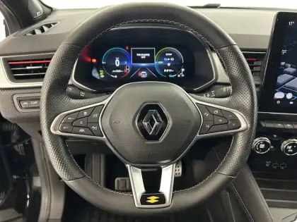 Photo 14 Renault Captur  E-Tech Plug-in 160 - 21B