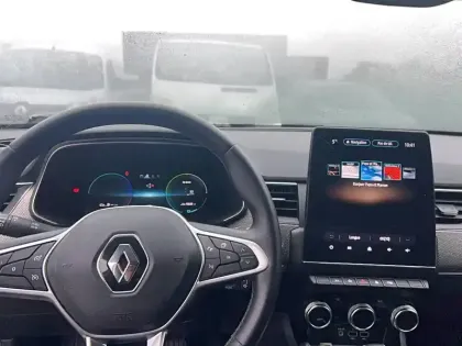 Photo 36 Renault Arkana  E-Tech hybride 145 - 22